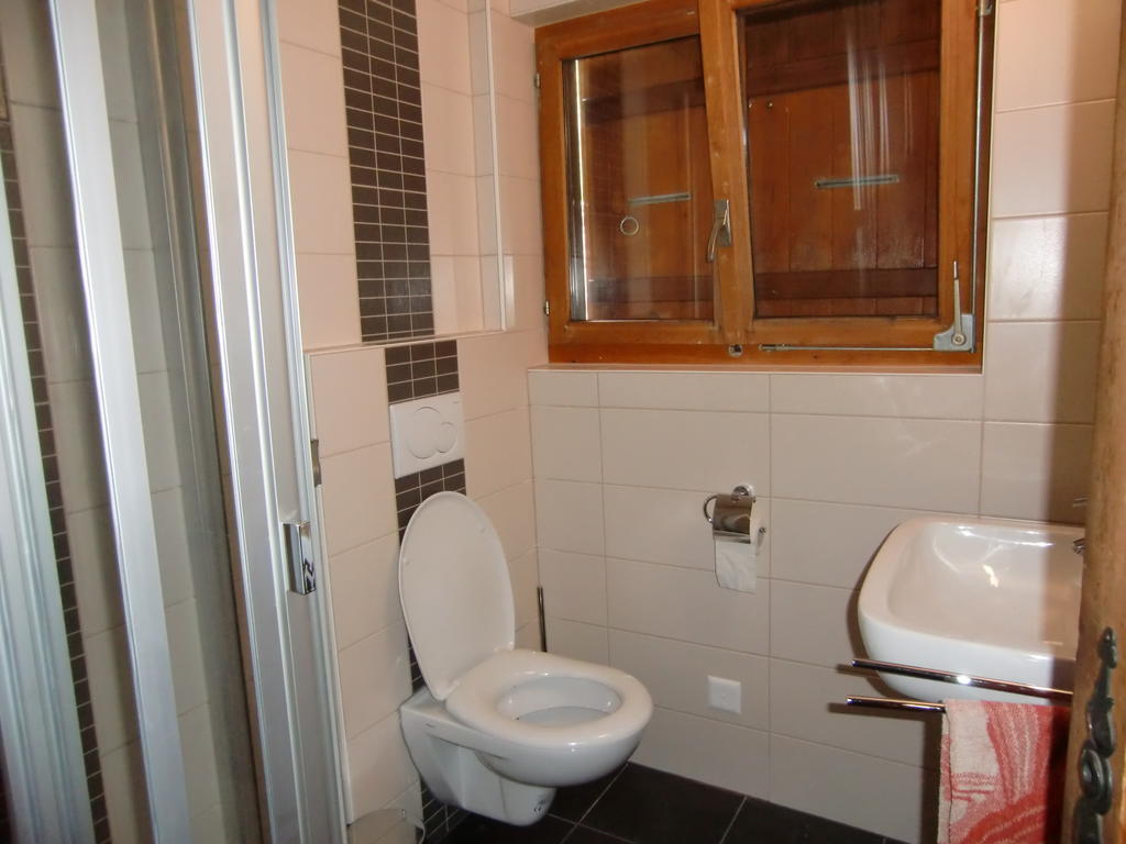 Chalet Valaisia Riederalp Szoba fotó